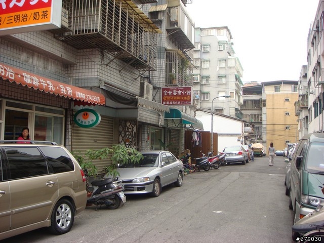微風旁的平民美食 - 雲南小館哨子麵