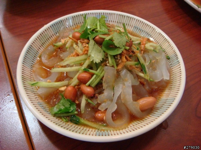 微風旁的平民美食 - 雲南小館哨子麵