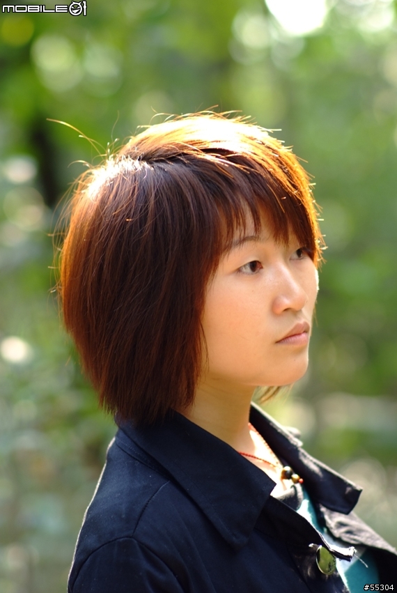 Fuji S5 Pro + Zeiss Planar 1.4/85 ZF