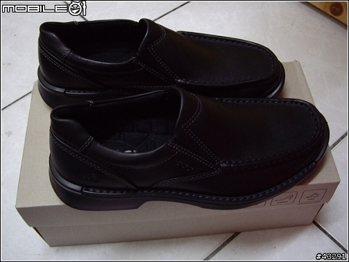 ecco休閒鞋