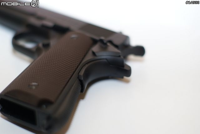 清脆的擊錘聲:KSC M1911A1 全金屬版本 (有射擊影片)