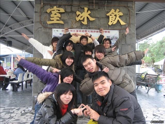 〃11人8台車瘋狂騎機車環島9日遊〃歐都邁兔台玩~!