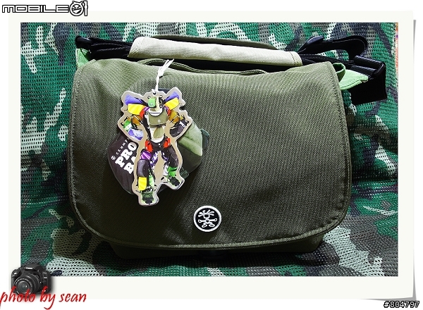 分享 澳洲"小野人"...Crumpler 6 Million 相機包