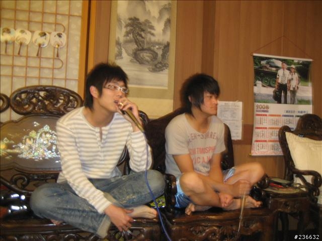 〃11人8台車瘋狂騎機車環島9日遊〃歐都邁兔台玩~!