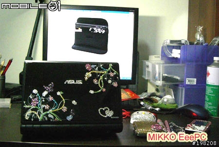 獨一無二鑲滿Swarovski 水晶鑽(Bling Bling風潮 Eee PC)