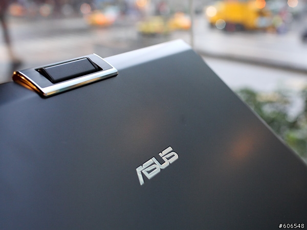 大容量新體驗 - ASUS V1S 勸敗入手