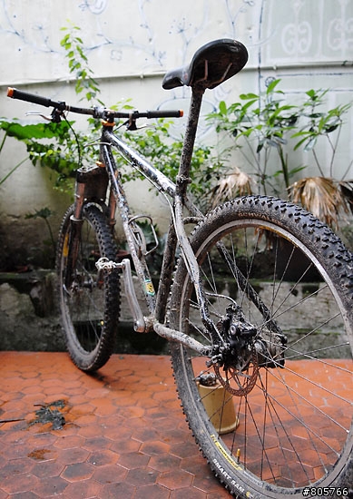 雲豹 853 singlespeed -- 更新-- 車架騎乘心得報告