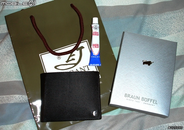過年的敗家~BRAUN BUFFEL錢包