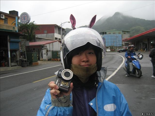 〃11人8台車瘋狂騎機車環島9日遊〃歐都邁兔台玩~!