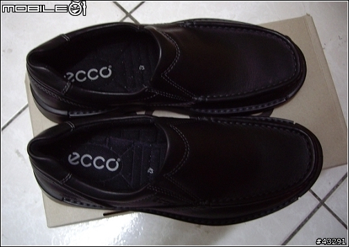 ecco休閒鞋