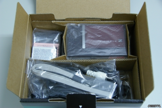 不專業FUJIFILM FinePix Z100fd開箱文