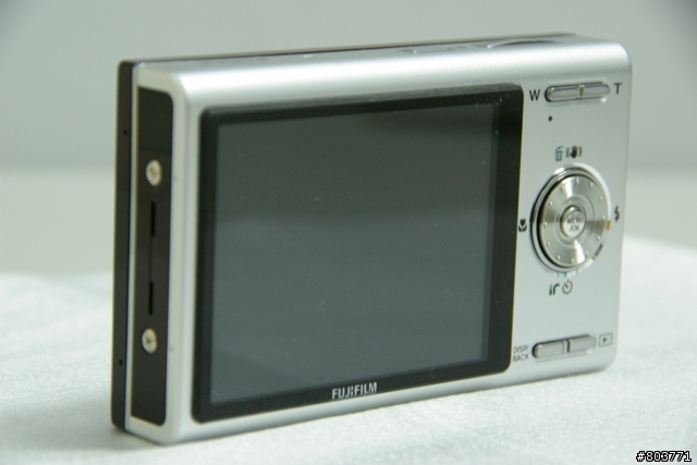 不專業FUJIFILM FinePix Z100fd開箱文