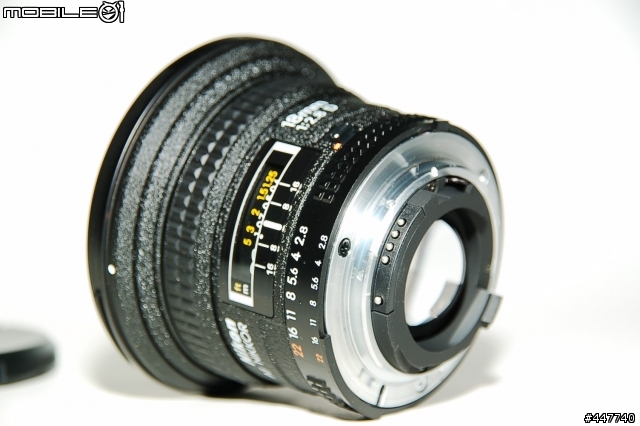 年終入袋,慰勞自己一下吧!AF 18mm F2.8D 入手