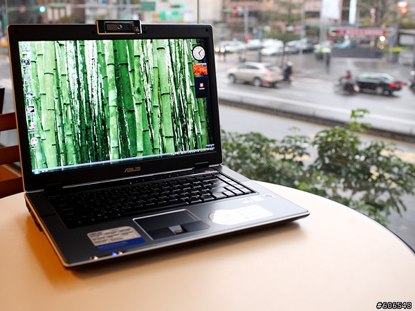 大容量新體驗 - ASUS V1S 勸敗入手