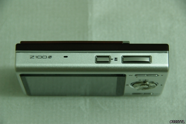 不專業FUJIFILM FinePix Z100fd開箱文