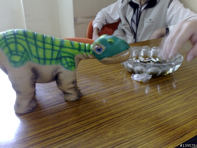 惡搞小恐龍Pleo