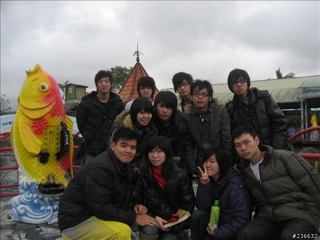 〃11人8台車瘋狂騎機車環島9日遊〃歐都邁兔台玩~!