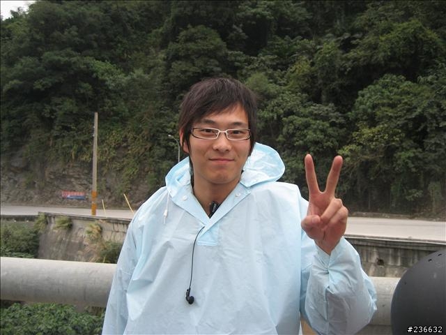 〃11人8台車瘋狂騎機車環島9日遊〃歐都邁兔台玩~!