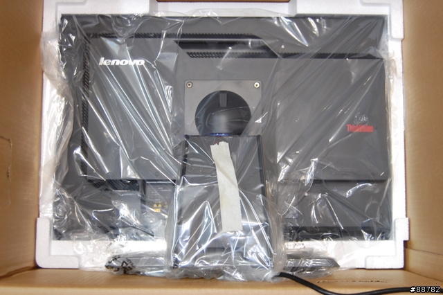 冷門的選擇 Lenovo ThinkVision L220x