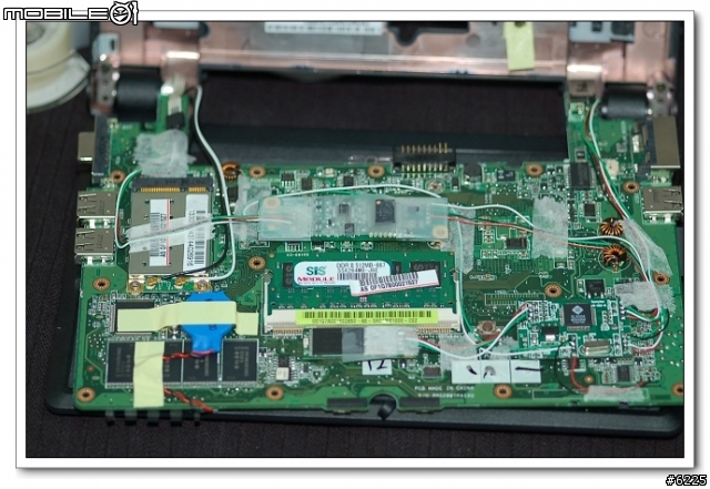 新手改EPC 4G SURF +USB HUB+藍芽+8G隨身碟+觸控螢幕
