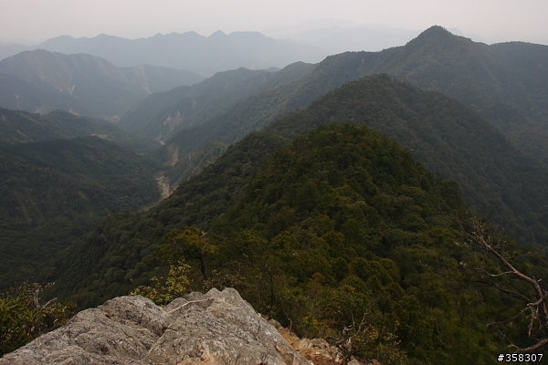 和平:小百岳~稍來山、鳶嘴山、稍來南峰