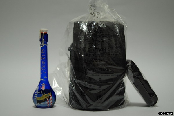 (新增PK 35/F2)生平第一鏡皇24-70/F2.8開箱
