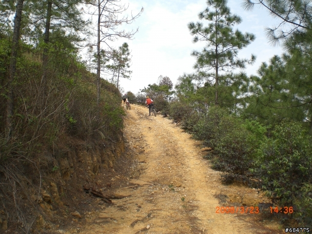 廣東佛山的台勞 騎行佛山第一峰 行程分享