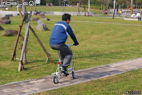 Carryme std 入手心得 + 捷運小抱怨