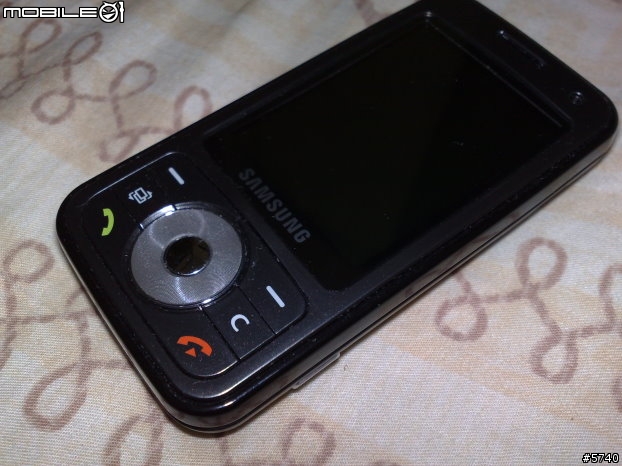 Samsung S60系統手機 I458 試玩和照片 (補上黑色i458的照片)