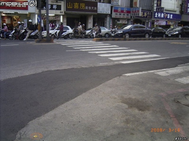 台南市民有福了..免費建構的市區自行車道..