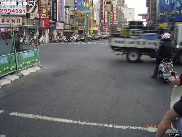 台南市民有福了..免費建構的市區自行車道..