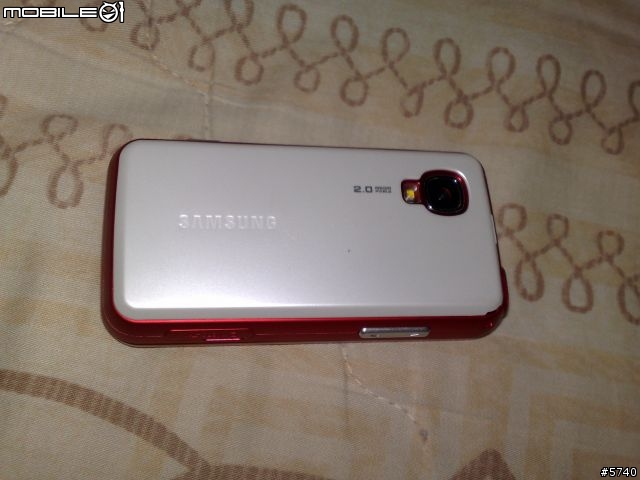 Samsung S60系統手機 I458 試玩和照片 (補上黑色i458的照片)