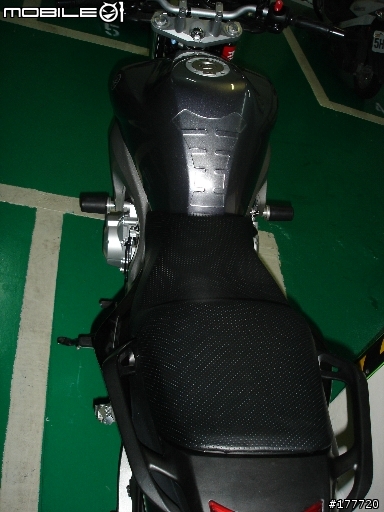 夢想成真 : 小鐵-FZ6N開"箱"文...開"車"文?!