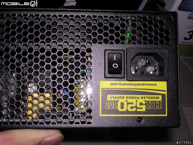 「開箱」酷大師 CM 690 與 海盜 HX520W 東力奇 3.5"雙介面 外接盒