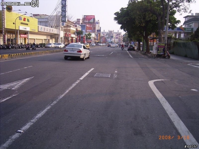台南市民有福了..免費建構的市區自行車道..