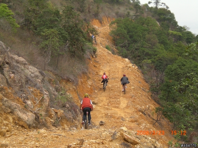 廣東佛山的台勞 騎行佛山第一峰 行程分享