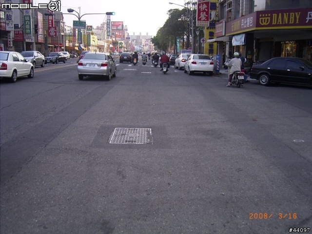 台南市民有福了..免費建構的市區自行車道..