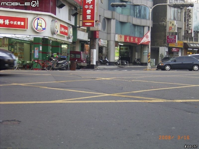 台南市民有福了..免費建構的市區自行車道..