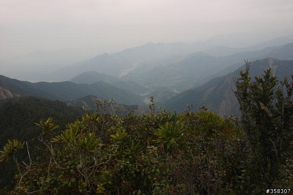 和平:小百岳~稍來山、鳶嘴山、稍來南峰