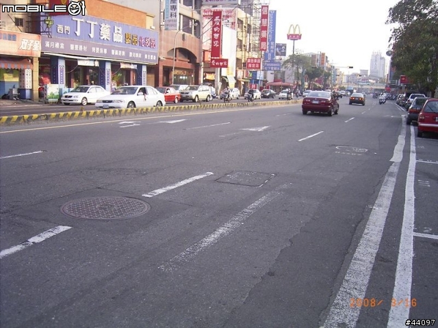 台南市民有福了..免費建構的市區自行車道..