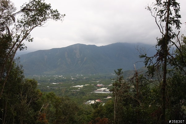 魚池尖登山步道