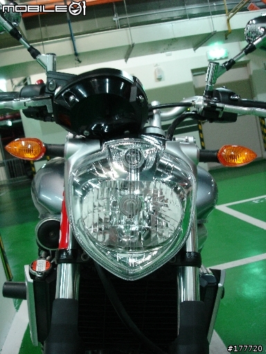 夢想成真 : 小鐵-FZ6N開"箱"文...開"車"文?!