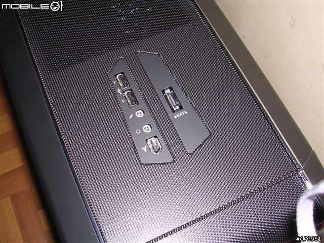 「開箱」酷大師 CM 690 與 海盜 HX520W 東力奇 3.5"雙介面 外接盒