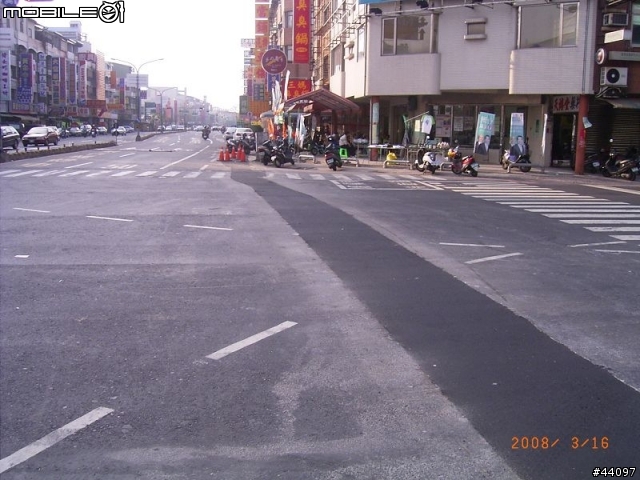 台南市民有福了..免費建構的市區自行車道..