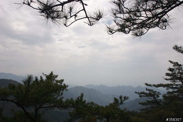 和平:小百岳~稍來山、鳶嘴山、稍來南峰
