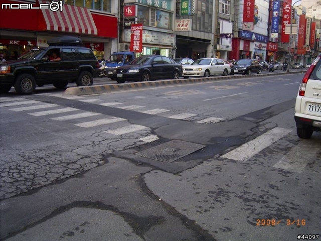 台南市民有福了..免費建構的市區自行車道..