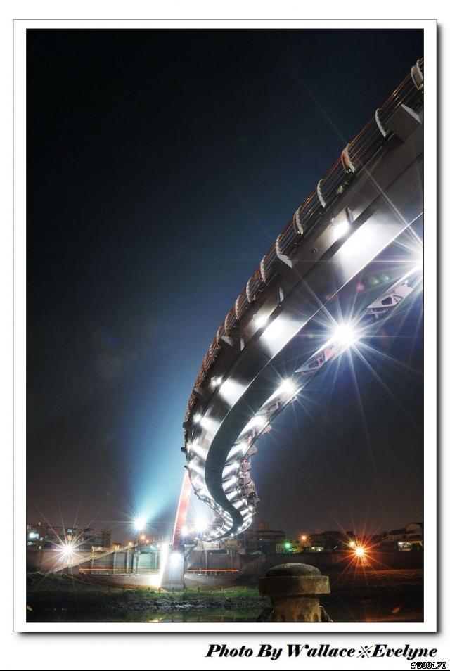 夜拍再一發~台北彩虹橋!D80+KIT18-135之旅
