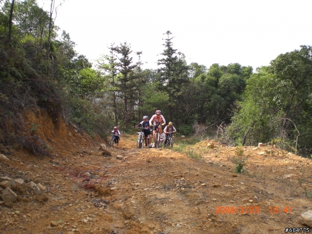 廣東佛山的台勞 騎行佛山第一峰 行程分享