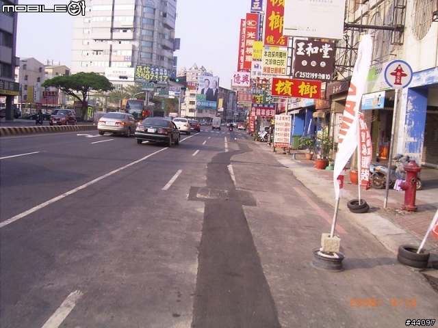 台南市民有福了..免費建構的市區自行車道..