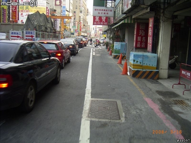 台南市民有福了..免費建構的市區自行車道..